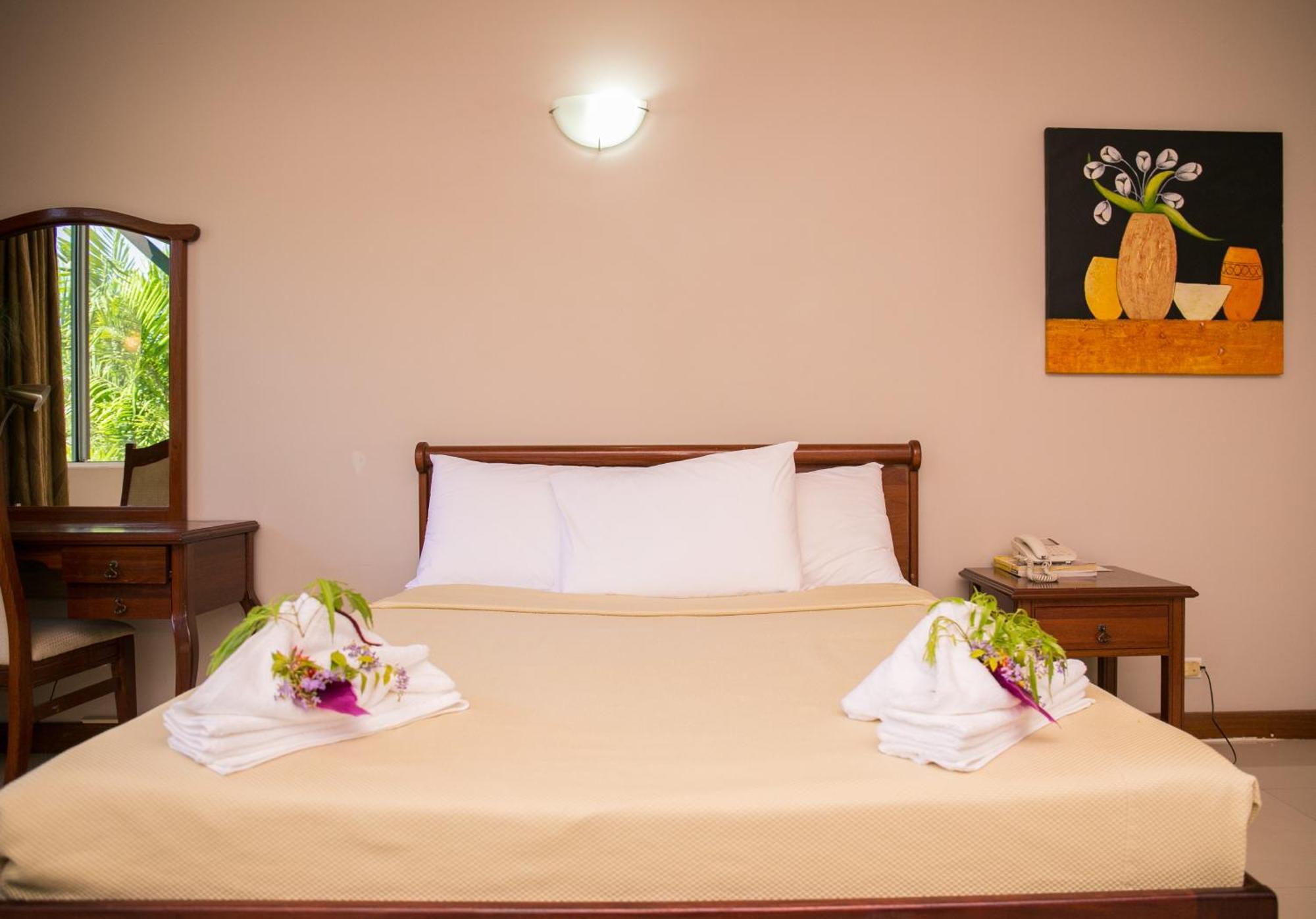 Hideaway Hotel Порт-Морсби Номер фото